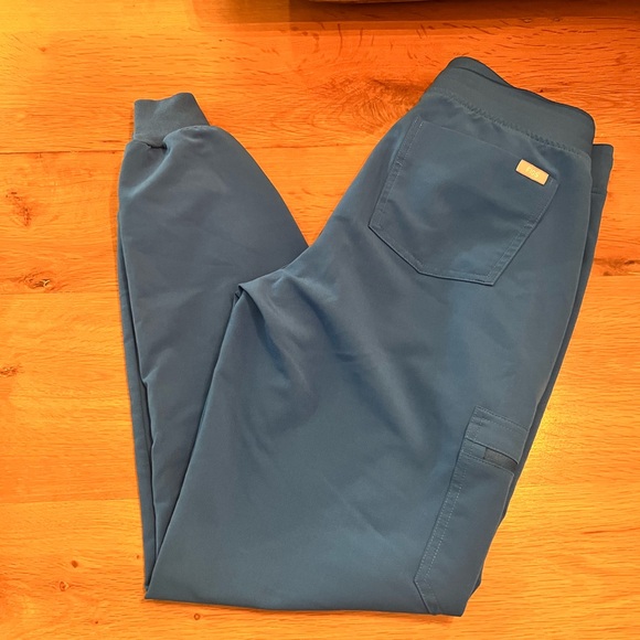 Figs jogger scrub pants - Picture 6 of 7